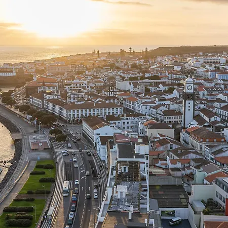 Azores Penthouse - Premium Flat Ponta Delgada