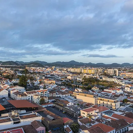 Azores Penthouse - Premium Flat *