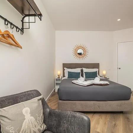 Azores Penthouse - Premium Flat