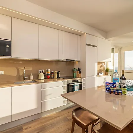 Azores Penthouse - Premium Flat Apartment