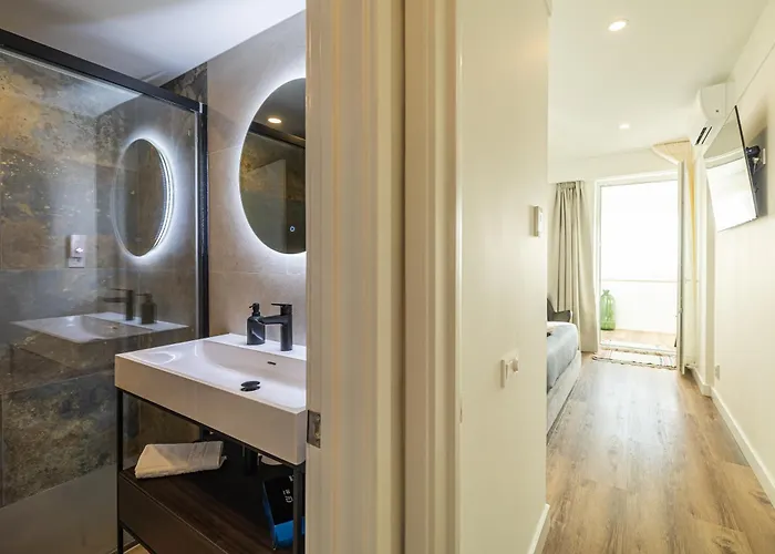 Azores Penthouse - Premium Flat * Ponta Delgada